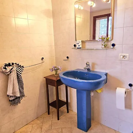 A Casa Di Titti - Goelba Lägenhet